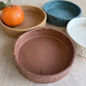 Coupelle à bord haut décor creusé