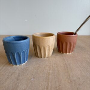 Tasse expresso décor creusé large