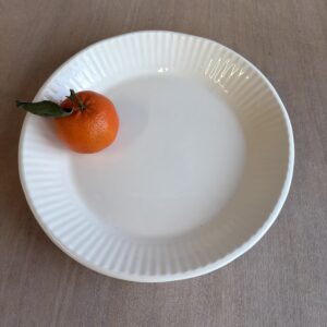 Plat intérieur texturé blanc